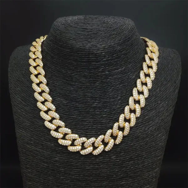 18MM 4 Row 925S & VVS Moissanite Prong Cuban Link Chain - Image 7