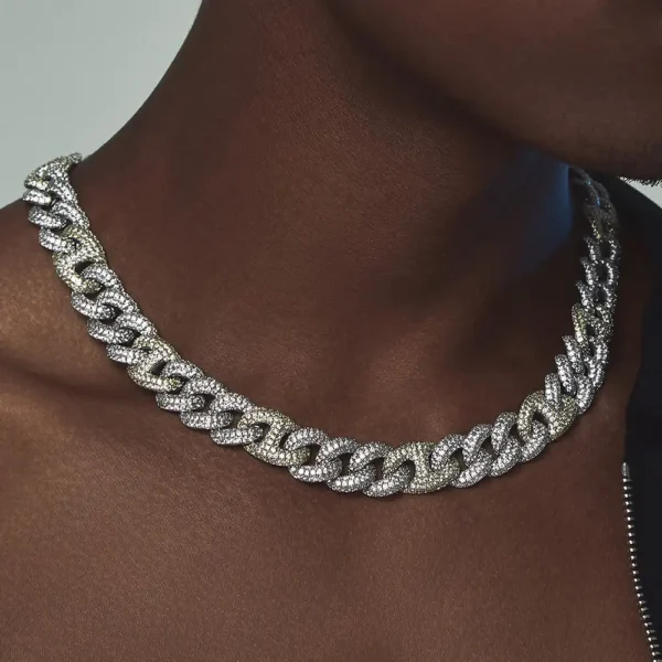 18MM 4 Row 925S & VVS Moissanite Prong Cuban Link Chain - Image 2