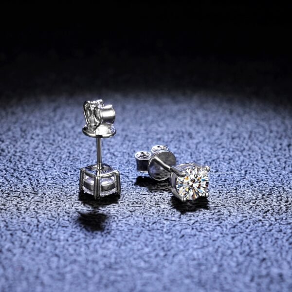 S925 7mm Round Moissanite Stud Earrings for Men Women, Hypoallergenic Lightweight  Silver Earrings - Image 3