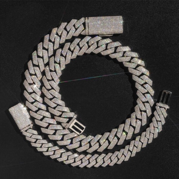 18MM 4 Row 925S & VVS Moissanite Prong Cuban Link Chain - Image 11